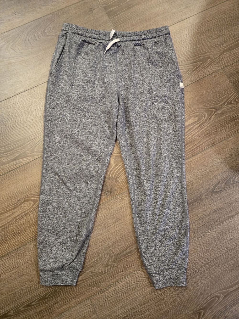 Vuori Womens/Men's Heather Grey Jogger Sweatpants